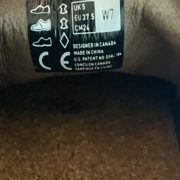 Classic Brown Leather Flats - Picture 8 of 8